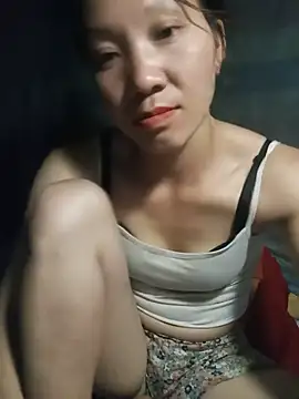 bonnie-00 live