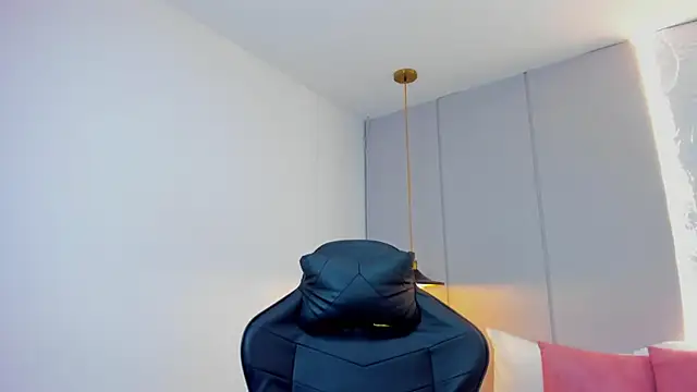 kira_relish live