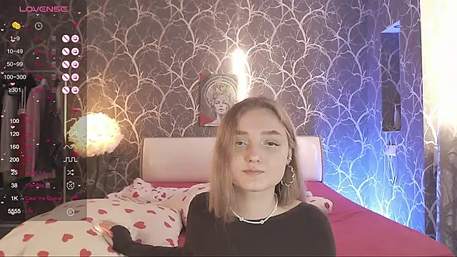 MiaMiaMeow live