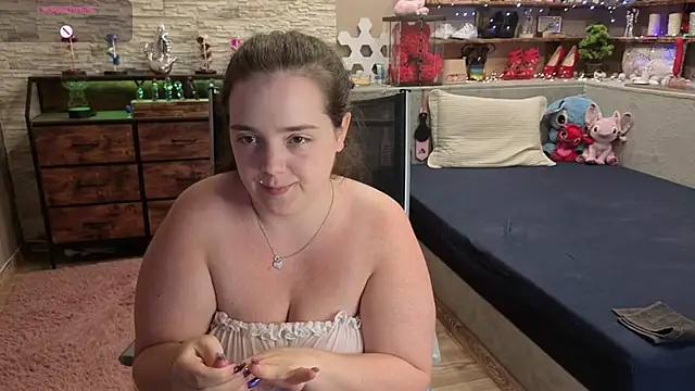 Kimberly-Caprice live