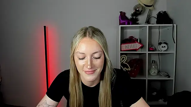 EvelynBlond profile