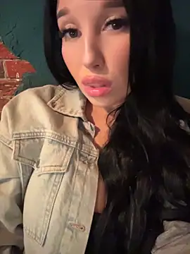 Tisha_Busty live