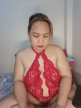 Sweet_asian_kylie live