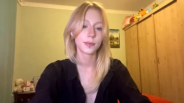 BossedFrog live