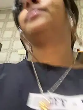 DulceeQueen live