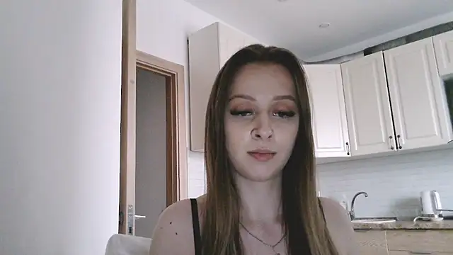 Merryghail live