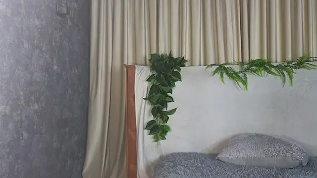 MissBadTiming live