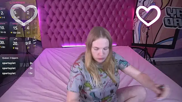 NikkyReyyy live