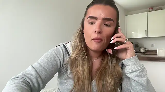 maisiesmithx live