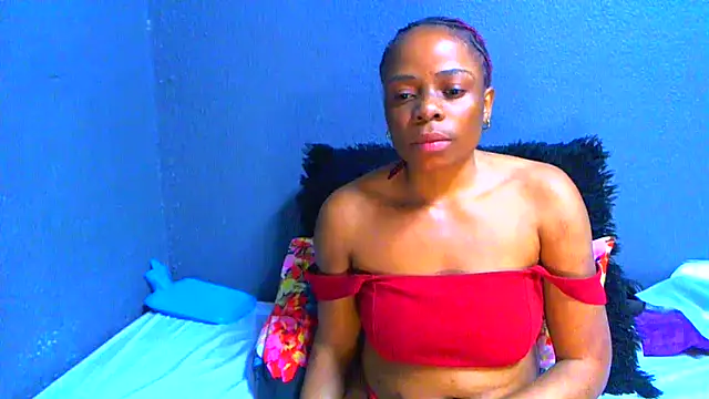 SMALLBOOBSXX live