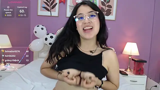 YayaQueen live