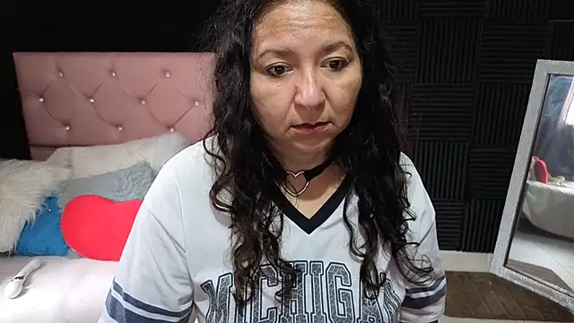katifoxx live