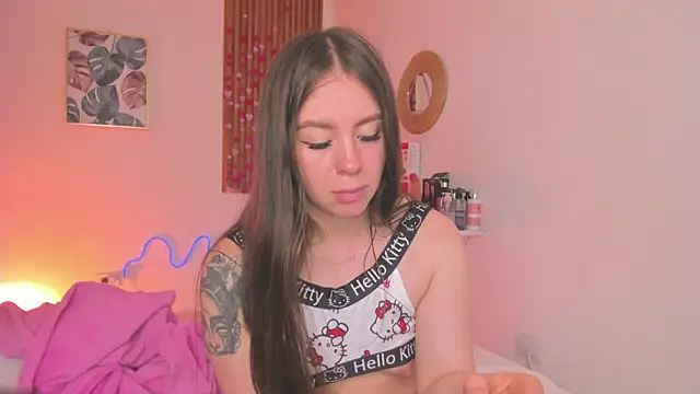 TiffanyWright live
