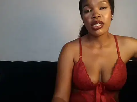 Queenb_2 live