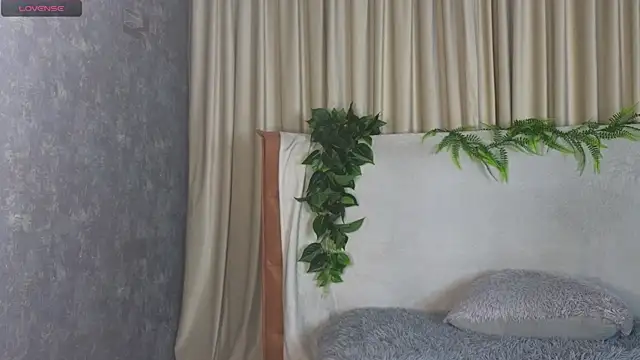 MissBadTiming live