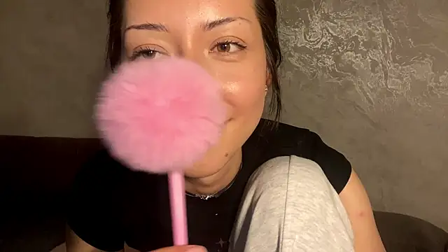 CarolynHale live