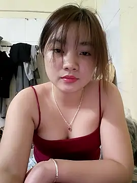 Pinks_cool live