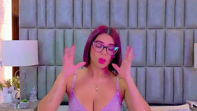 TiaraRosse profile