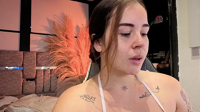 AlliceLover live