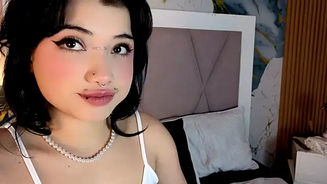 Sienna_Desiree live