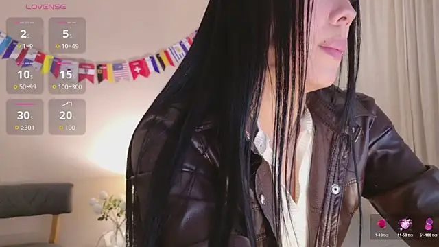 Megaan___ live