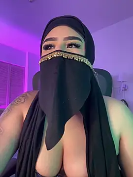 Yasmin_cute live