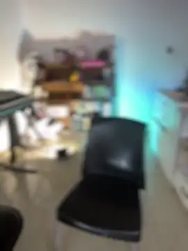 NikkiNix live