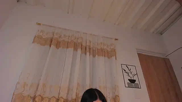 annie_barozzi live