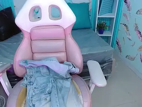 carla_marinres live