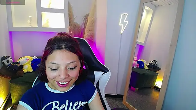 melodyy_as live