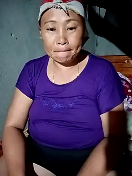 NyloveSquirt live
