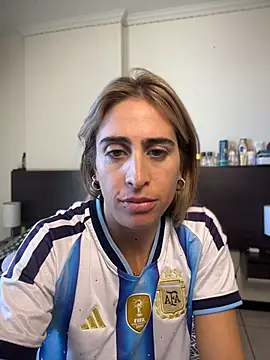 NicoleWilder live
