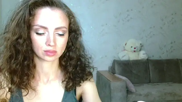 Amber_Carrol live