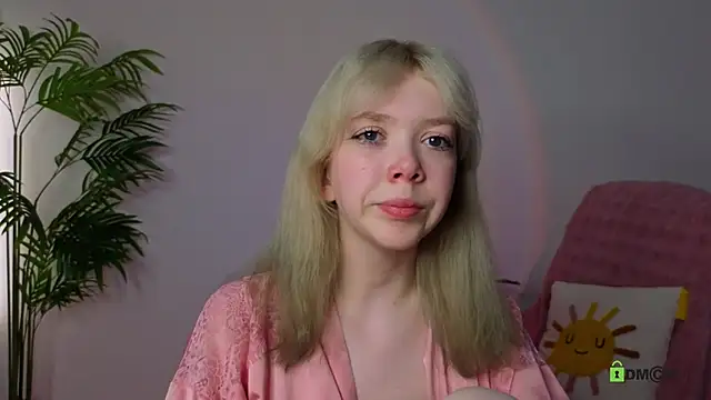 Rochelle_kitty live