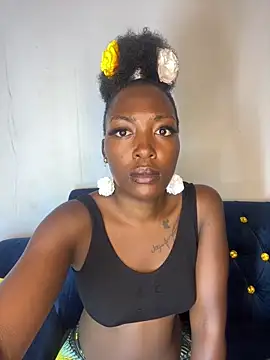 pinky_booty live
