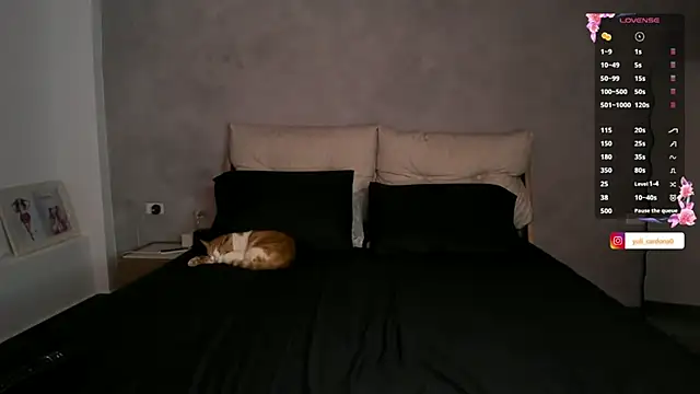 YuliCardona_ live
