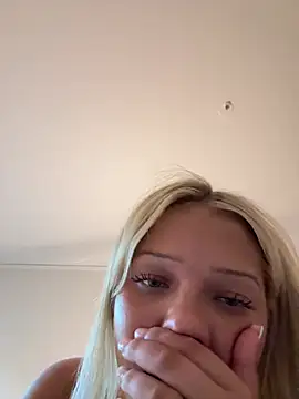 bellobloww live