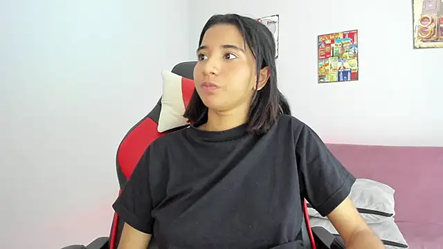 Emily_bruss live