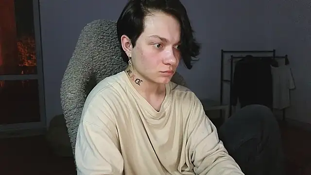 esajukyy live