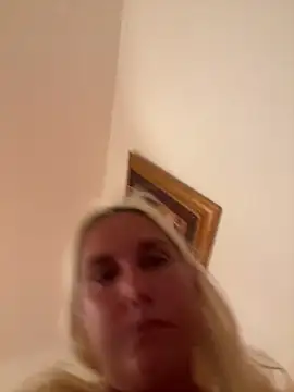 Sofia_beee live