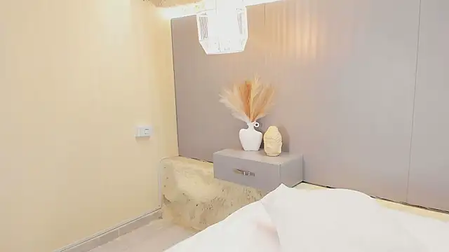 Lilly_2809_ live