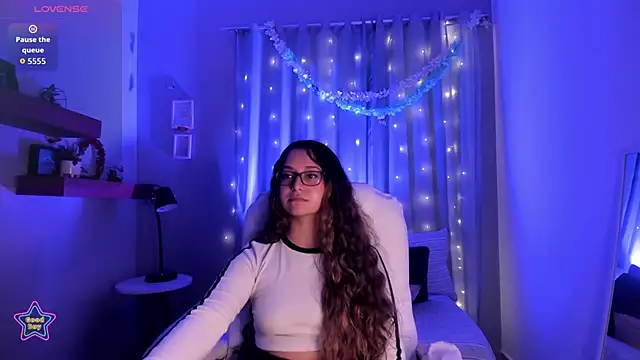 Alexis_Scott_ live