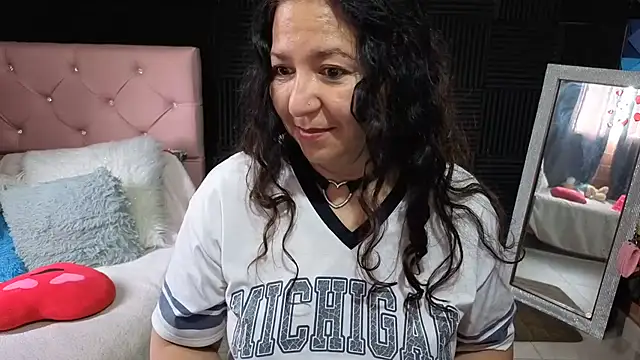 katifoxx live