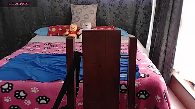 miia-big1boobs_ live