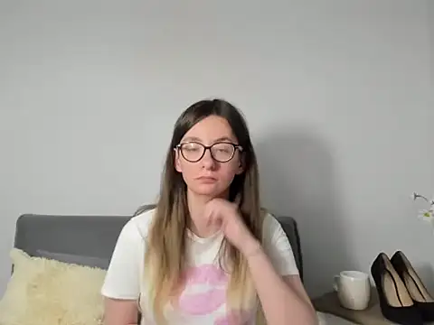 AnnaNatural live