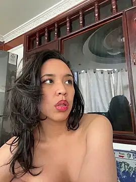 Esmerald_1111 live