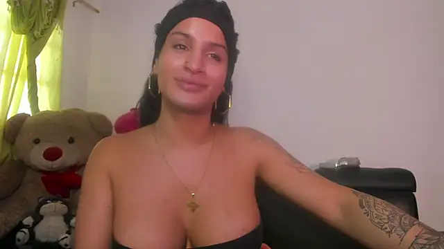 jennifer_ts live