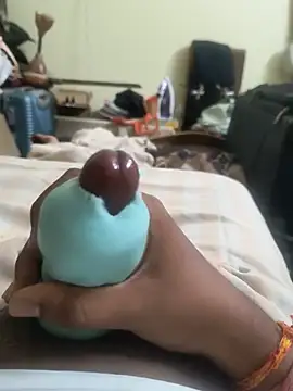 brownhydboi_afterdark live