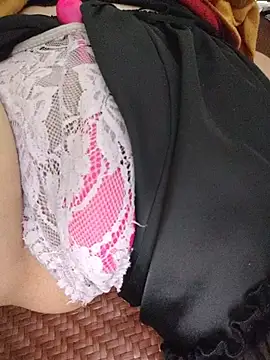Hara_lusia83 live