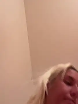 Sofia_beee live